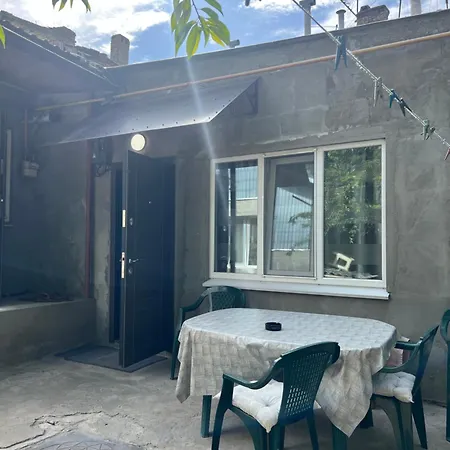 1 кімнатна біля центра міста *